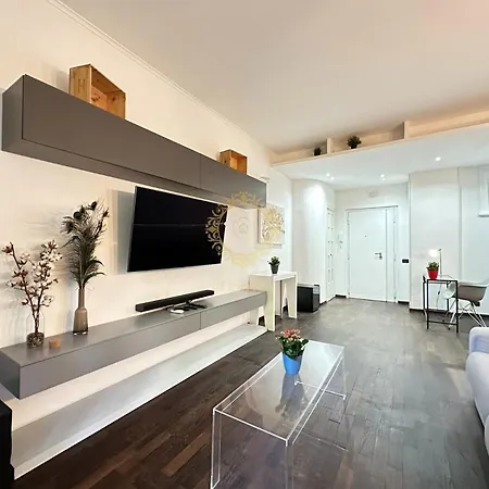 Secret Garden Apartment