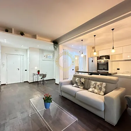 Secret Garden Apartment *